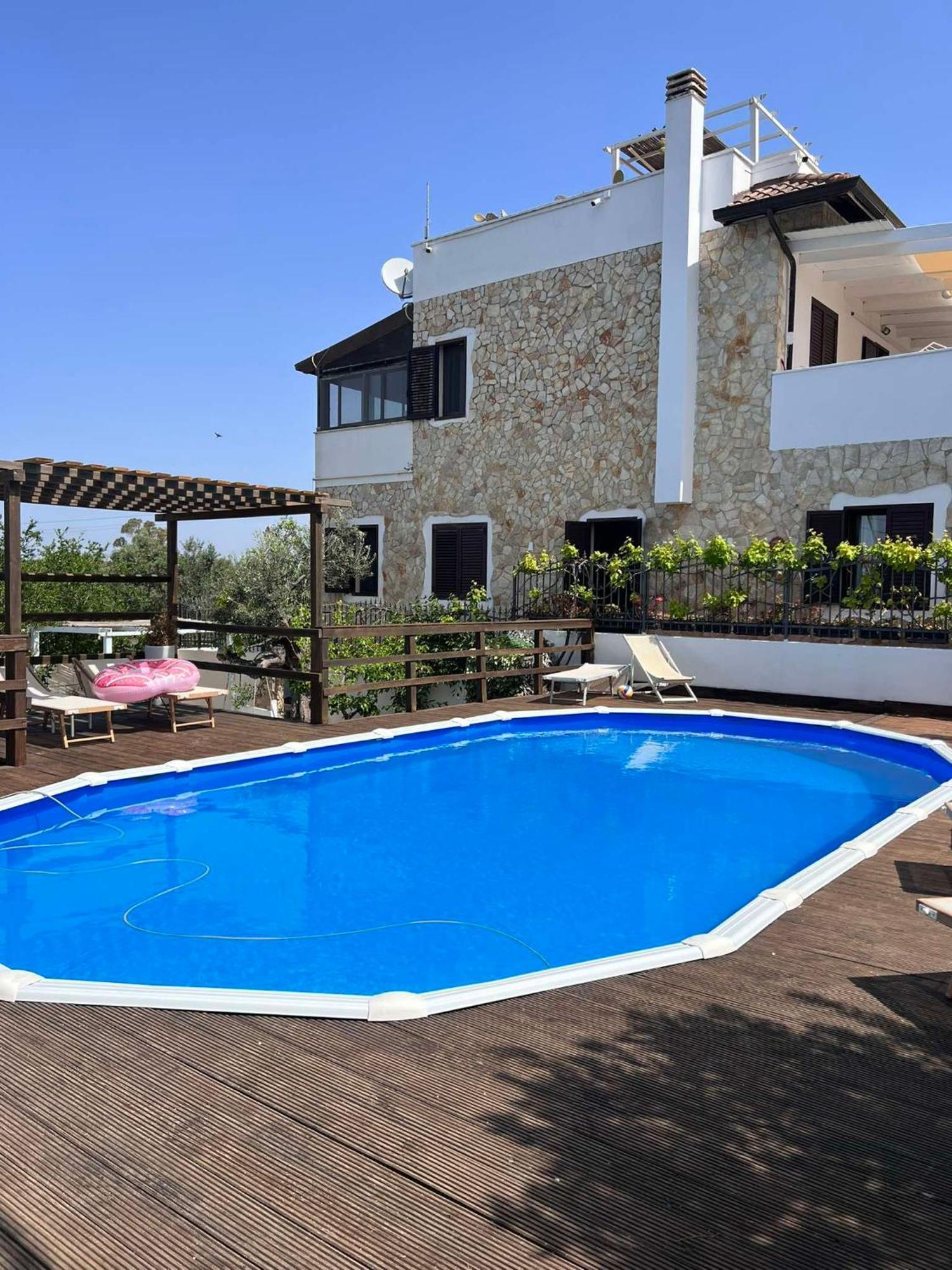Villa Casa Vacanze Fiore 加利波利 外观 照片